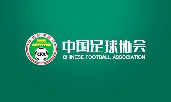 本片为1963年第二届金马奖优等剧情片，为年夜师李翰祥执导，王月汀编剧，由金马影后李丽华饰传奇天后武则天，赵雷饰唐高宗，还有打发与二位导演罗维、胡金铨主演，张冲、张仲文及严俊客串。故事描写，武则天有倾国之貌，尽世才调；年十四，唐太宗召为秀士；及太宗崩，武进感业寺为比丘尼……